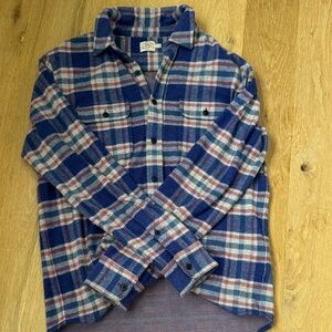 Faherty Navy and Red Plaid Button-Down Shirt